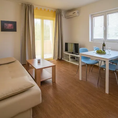 Apartments Sanjin Kornić Extérieur photo