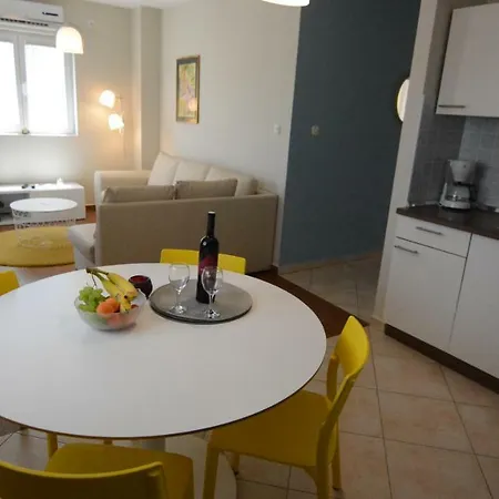 Apartments Sanjin Kornić Extérieur photo